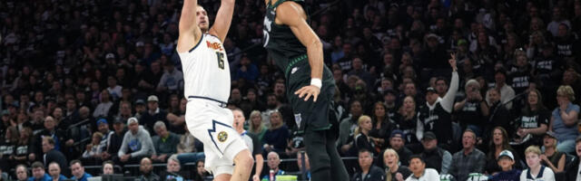 POTPUNI ŠOK: Jokić nije mogao da veruje - evo šta su mu ukrali tokom meča sa Minesotom