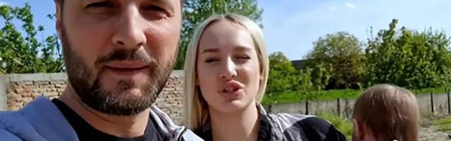Miljkovići slave 1. maj u prirodi: Raspalili roštilj, hrane ima za ceo komšiluk - Marko navalio na jelo
