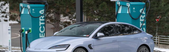 Električni automobili postaju kao benzinci: Punjenje kao sipanje goriva, evo šta nam stiže!