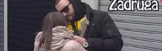 "SUDBINSKE LISICE" UČINILE SVOJE! Miljana Kulić i Zola u ljubavnom zanosu, ne skidaju ruke jedno sa drugog! Šta će reći Bebica? (VIDEO)