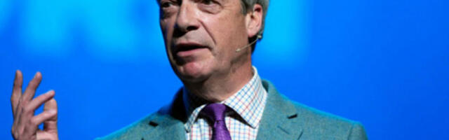 Фараж креће у лобирање против Стармеровог договора о Чагосу