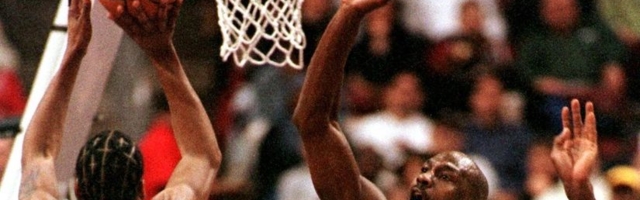 Kako je Džordan dočekao rukija Ajversona: Gde si, mala ku**o