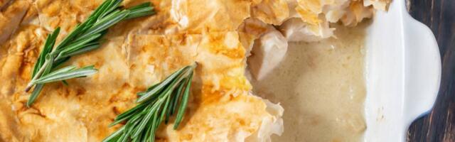 Kvrguša je tradicionalna bosanska pita sa piletinom koja je super ideja za ručak