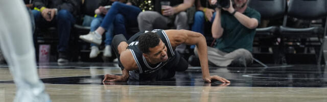 Šta se ovo dešava u Americi? Vembanjama se povredio kao Jokić