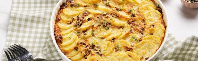 Kako se pravi francuski krompir: Starinsko jelo koje zasiti celu porodicu za male pare