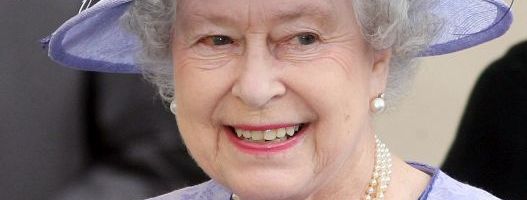 Koliko šešira poseduje kraljica Elizabeth? Ovo je njena impozantna kolekcija