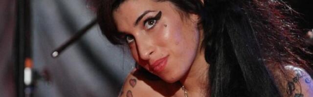 Back to black: Uskoro stiže film o Ejmi Vajnhaus