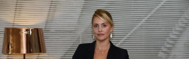 Povraćala po srpskoj zastavi, pa obrisala društvene mreže! Tamara Krcunović ne može da podnese osudu javnosti