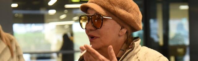 "Uništava sama sebe": Komšije kritikuju Vesnu Zmijanac - Evo kako se pevačica ponaša