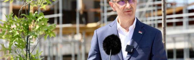 Macut posetio Astronomsku opservatoriju