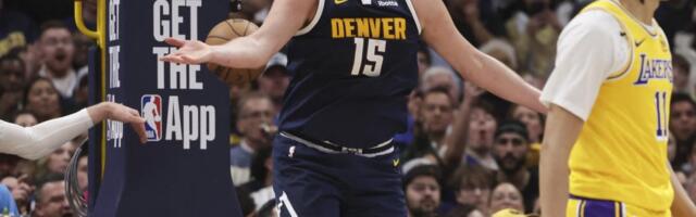 POGAĐAO IZ SVIH POZICIJA, DELIO MAGIČNE ASISTENCIJE... Ovako je Nikola Jokić srušio Lejkerse: Dončić i ekipa bili blizu nestvarnog povratka, a onda... (VIDEO)