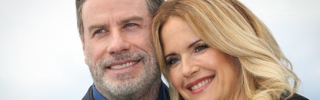 'Najdraža Keli...': Džon Travolta posvetio dirljive reči preminuloj supruzi povodom Dana majki (FOTO)