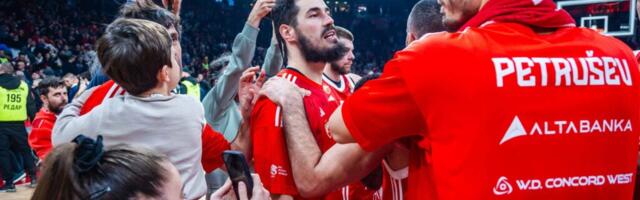 NEVEROVATAN KOŠ MILJENIKA DELIJA UZ ZVUK SIRENE! Crvena Zvezda gazi Efes u Istanbulu! (VIDEO)