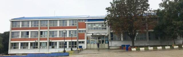 Ministarstvo osudilo ponašanje roditelja u OŠ "Pavle Savić"