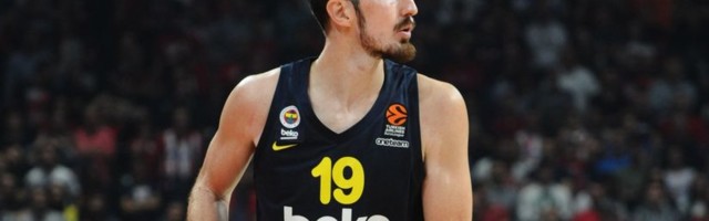 Pobeda Fenera u senci povrede De Koloa