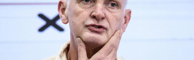 "Istina je da smo u kontaktu sa Kameronom Pejnom i sa nekim drugima, ali..."