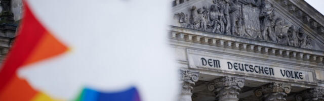 Резолуција АфД у Бундестагу: Немачка да обустави војну и финансијску помоћ Украјини