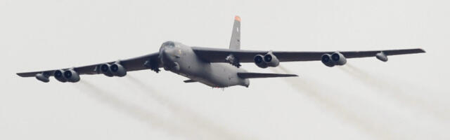 Амерички бомбардер прогласио узбуну током лета над Енглеском