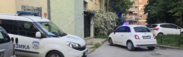 ODREĐEN PRITVOR MAJCI KOJA JE OSTAVILA BEBU DA UMRE Novorođenče preminulo od hladnoće na travnjaku