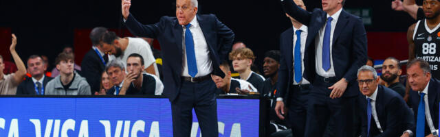 Partizan smestio Željka Obradovića na ovo mesto u Areni: Mnogi nisu primetili ovaj detalj u TV prenosu (FOTO)