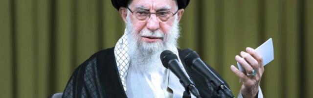 VEDRIO I OBLAČIO PO IRANU ČAK 37 GODINA! Ko je bio Ali Hamnei, za koga Tramp tvrdi da je ubijen