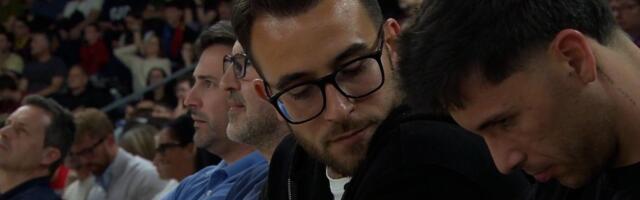 Erik Garsija i Žoao Kanselo na utakmici Barselona - Zvezda