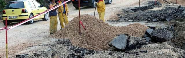 Клизишта широм Републике Српске отежавају и обустављају саобраћај