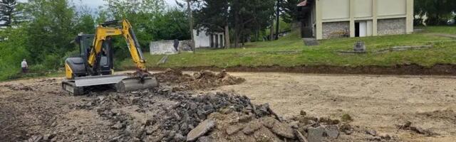 Počela izgradnja sportskog terena u Gornjoj Sabanti (FOTO)