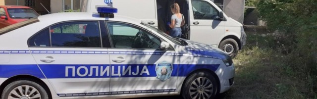 POLICIJA UHAPSILA ŽENU DILERA: Evo šta su pronašli u njenom stanu!