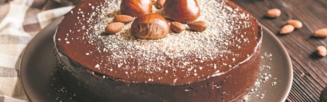 POSNA TORTA! Recept za čokoladnu poslasticu koja će se razgrabiti sa stola odmah!