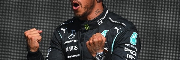 Luis Hamilton i dalje trpi oštre kritike nakon britanske trke prošlog vikenda