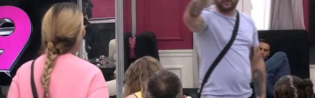 "Sita je uzela pare iz moje torbe" Aneli i Asmin u klinču: Pale teške optužbe, on pomenuo sahranu njenog oca