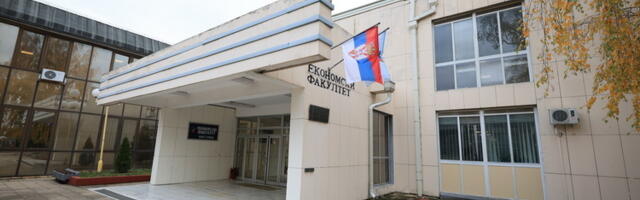 Studenti Ekonomskog fakulteta u Kragujevcu oprostili se od kolege stradalog u Topoli