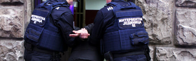 POLICAJACI IZ VRANJA UHAPŠENI ZBOG ZLOUPOTREBE POLOŽAJA! Pijani vozač imao 4,42 promila, oni u bolnicu poslali saučesnika