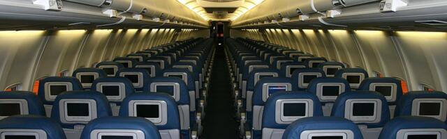 Avion sa srpskim državljanima evakuisanim iz Izraela poleteo ka Beogradu