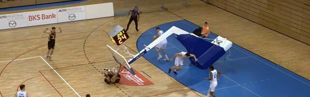 Jeziva scena u Hrvatskoj: Koš umalo pao na košarkaša, utakmica prekinuta /VIDEO/