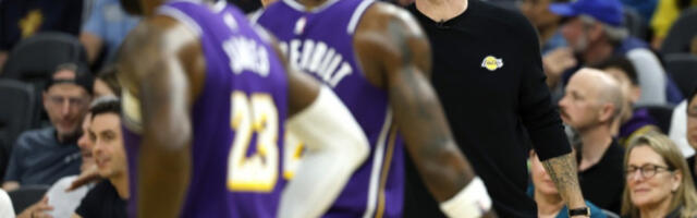 Лос Анђелос Лејкерси надиграли Хјустон, Њујорк бољи од Атланте