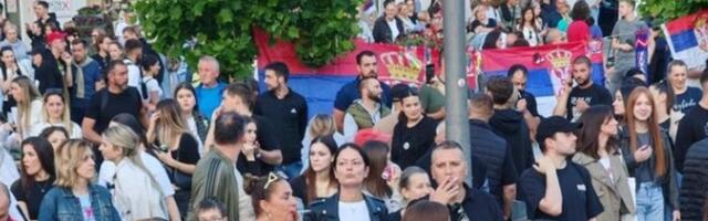 Demonstranti napadnuti nakon protesta protiv SNS-a — povređeni mladić i aktivistkinja