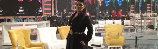 TRAGEDIJA SAMLELA NAŠU PEVAČICU: Iz porodičnog doma osvanule TUŽNE VESTI, objavljeno potresno pismo!