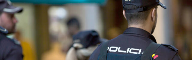 DVOJE TROGODIŠNJE DECE PREŽIVELO PAD SA DESETOG SPRATA Njihova majka stradala, užas u Madridu