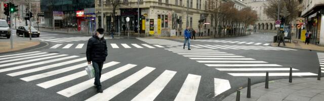 Nećete verovati: Ovo je razlog zašto neki ljudi zahvaljuju vozačima na pešačkom prelazu, a neki ne