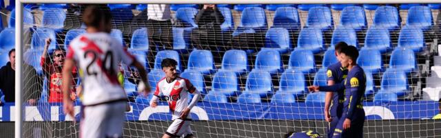 IZNENAĐENJE U PRIMERI: Rajo Valjekano ubedljiv protiv Atletiko Madrida