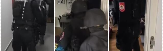 BEOGRAĐANIN SA INTERPOLOVE POTERNICE UHAPŠEN U BANJALUCI SA SVE KOFERIMA! Pogledajte munjevitu akciju policije, pod punom opremom mu upali u stan! (video)