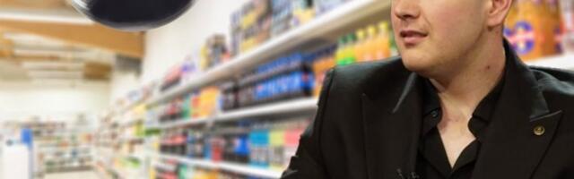 JEZIV SNIMAK SA SIGURNOSNIH KAMERA: Pobednik "Zvezda Granda" beži dok naoružani pljačkaš izvlači pušku na radnicu! HOROR SCENA U RADNJI! (UZENMIRUJUĆI VIDEO)