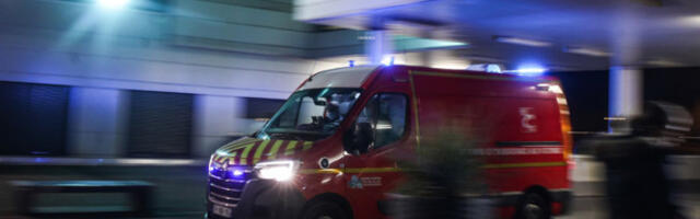 Аутобус са путницима слетео у реку