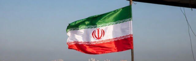 Iran i SAD u različitim verzijama realnosti: Kalibaf tvrdi kontrolu nad Ormuskim moreuzom, Tramp negira