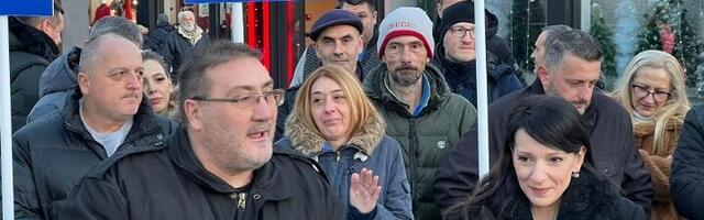 "Inđiju pretvaraju u gumaru i još za to plaćamo subvencije"