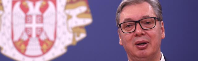Vučić: Putnici iz Tivta SNS 'aktivisti', njihov dolazak 'politička greška'