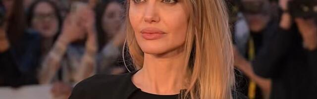 Procurili kontakt podaci holivudskih zvezda: Među njima i Anđelina Džoli i Robert de Niro