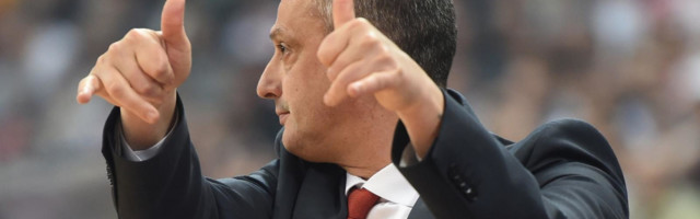 "Izgledamo mnogo bolje" Dejan Radonjić posle važnog ABA trijumfa Zvezde: Postali smo PAMETNIJI U NAPADU